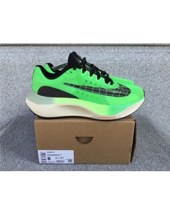 Nike Zoom Fly 5 Carbon Plate Running Shoe DZ4783-304