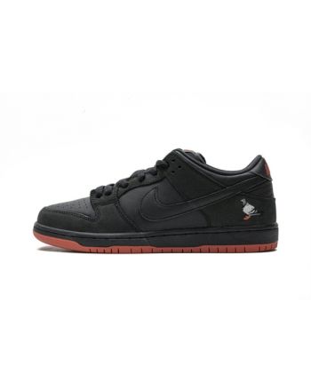 Nike SB Dunk Low Black Pigeon 883232-008