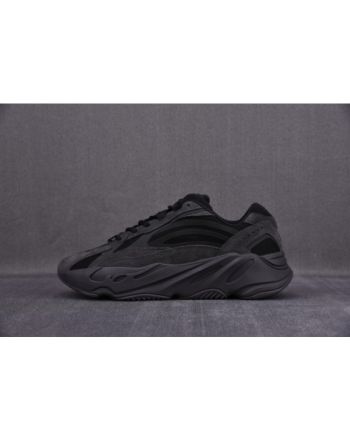 adidas Yeezy Boost 700 V2 Vanta FU6684