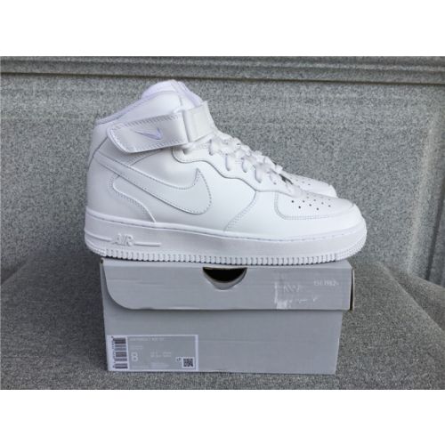 Air Force 1 MID  AA1118-010